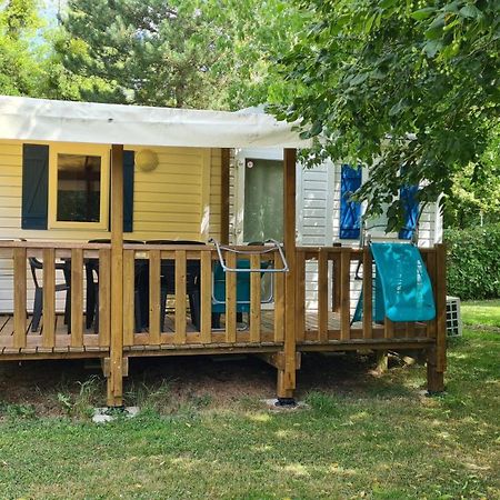 Camping Le Vallage Attigny Екстер'єр фото