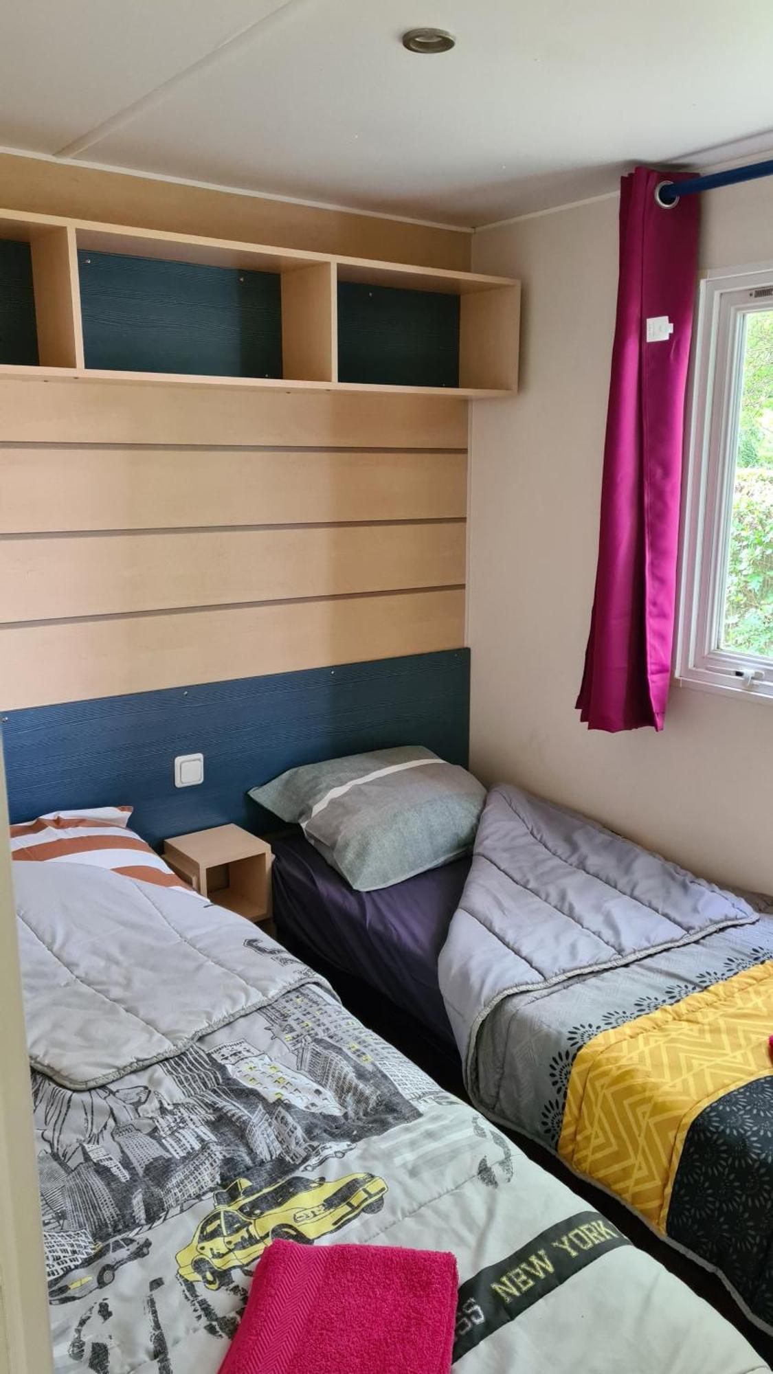 Camping Le Vallage Attigny Екстер'єр фото