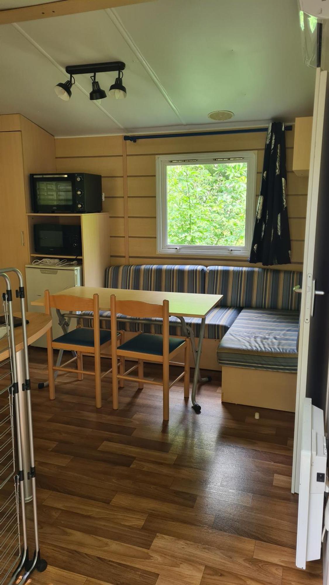 Camping Le Vallage Attigny Екстер'єр фото